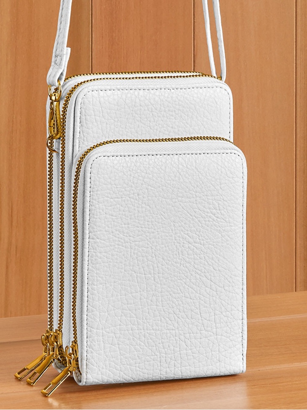 Women's White Crossbody Phone Bag with Gold Hardware NEW WITH TAGS